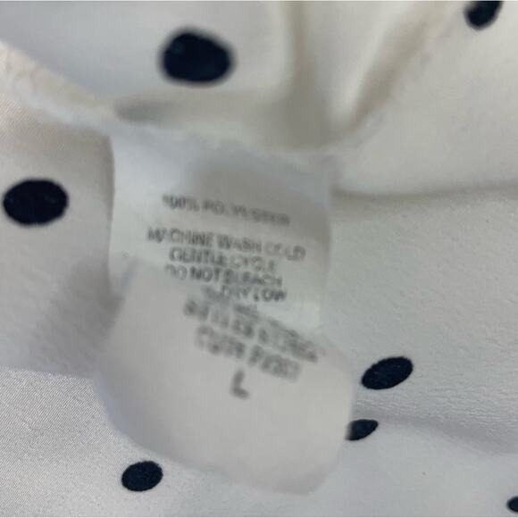 Hailey & Co. Polka Dot Blouse black white short sleeve scalloped hem Size Large - Picture 7 of 11